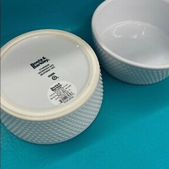 COPY - NEW* 1 Set of 2 Stoneware Non Skid Pet Bowls From Boots & Barkley White … - Picture 2 of 3